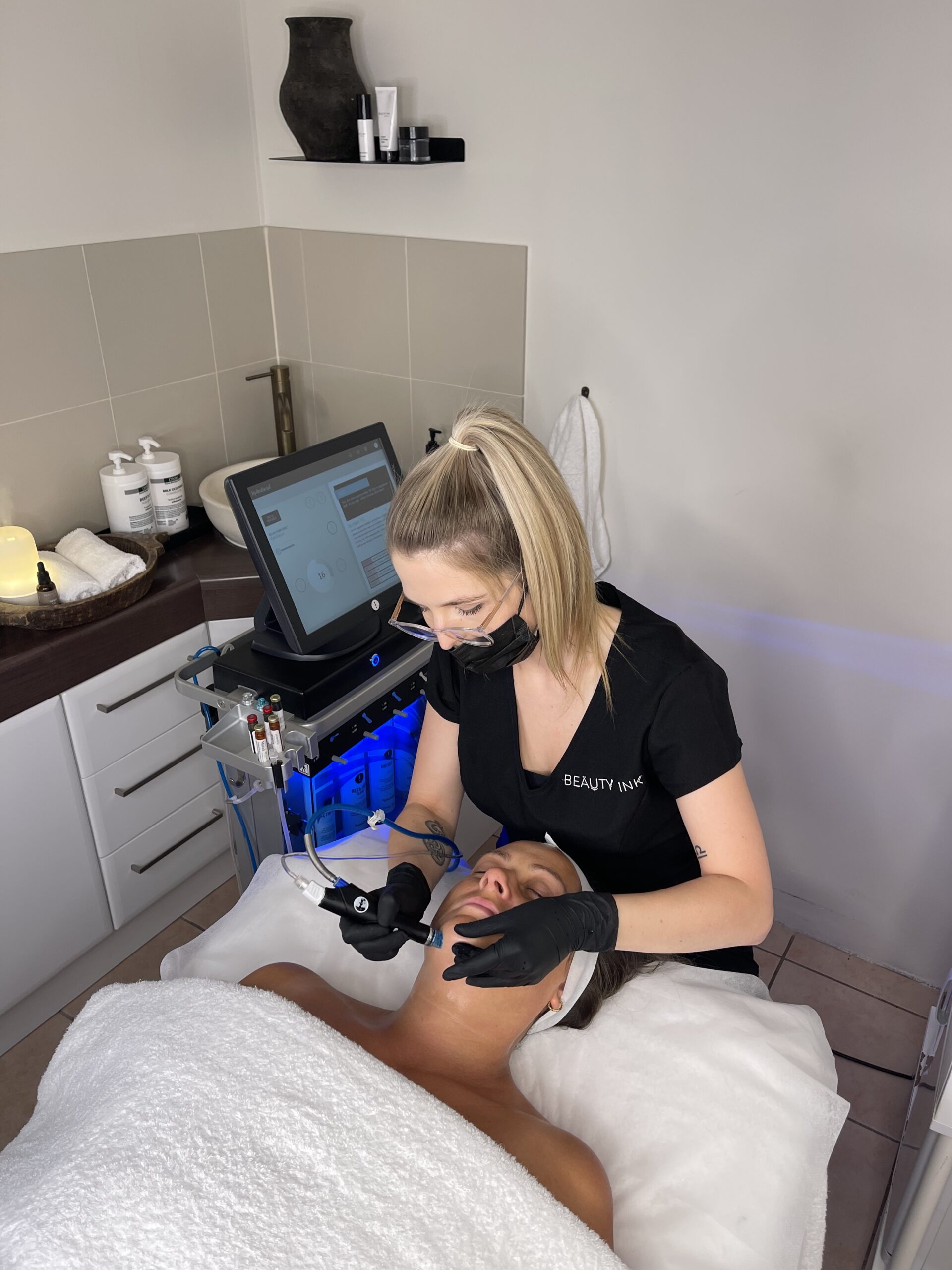 BEAUTY INK HydraFacial (4)